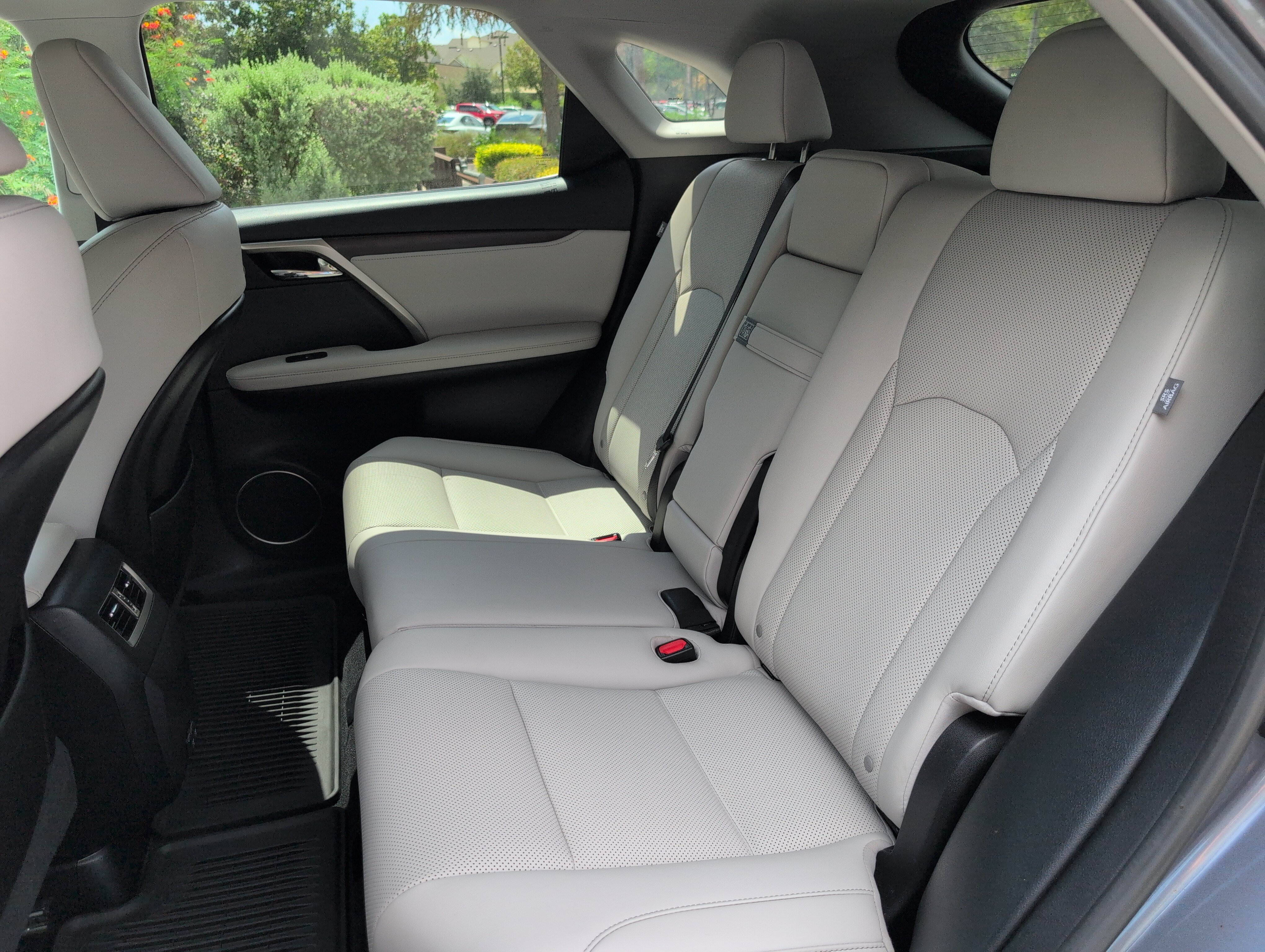 Certified 2022 Lexus RX 350 FWD w/ Premium Package image 9