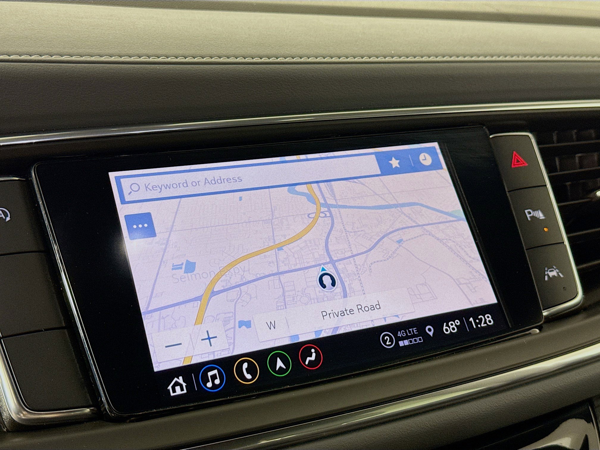 Used 2024 Buick Enclave Premium image 14