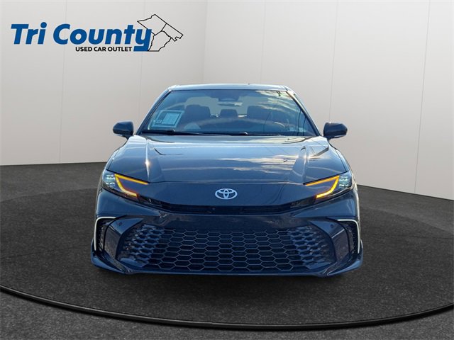 Used 2026 Toyota Camry XSE w/ Premium Plus Package image 2