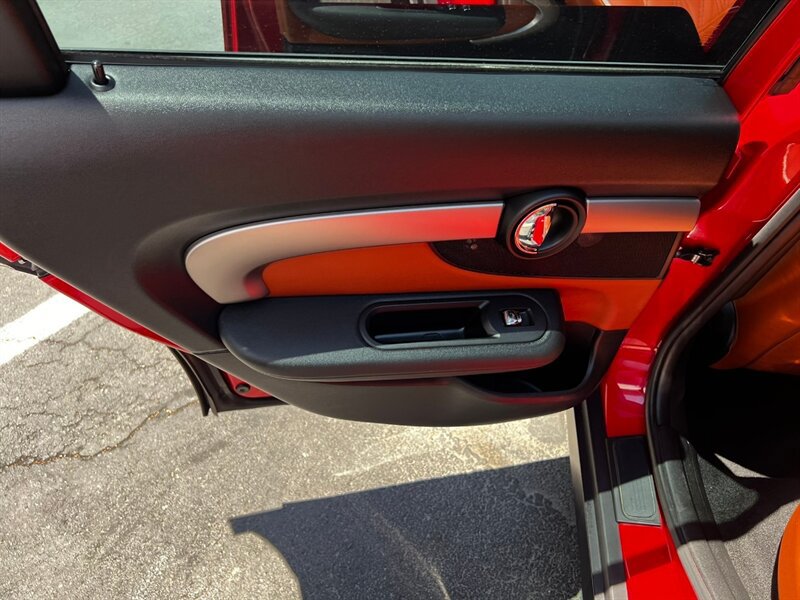 Used 2024 MINI Cooper Clubman S AWD/4WD image 24