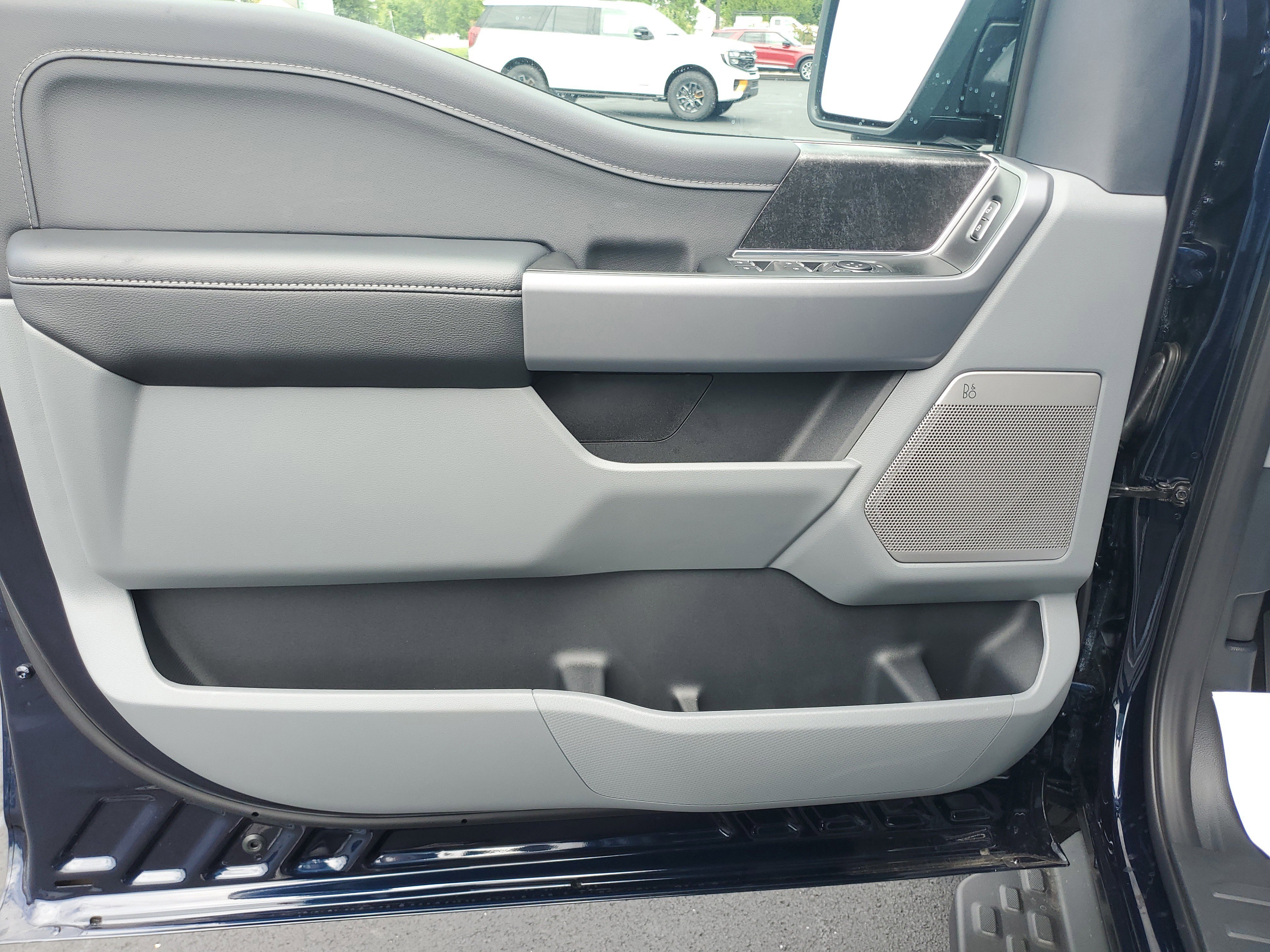 New 2025 Ford F150 Lightning Flash image 15