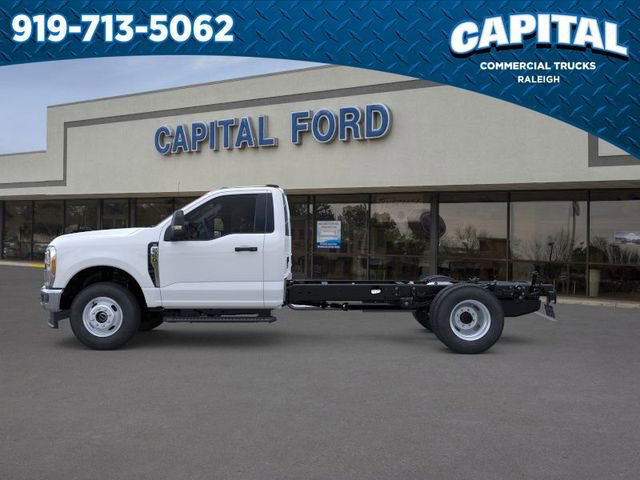 New 2025 Ford F350 XL w/ XL Chrome Package image 3