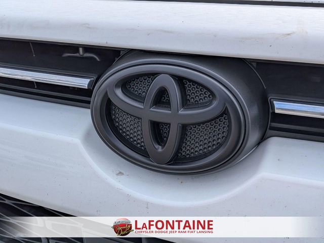 Used 2022 Toyota 4Runner TRD Off-Road Premium image 9