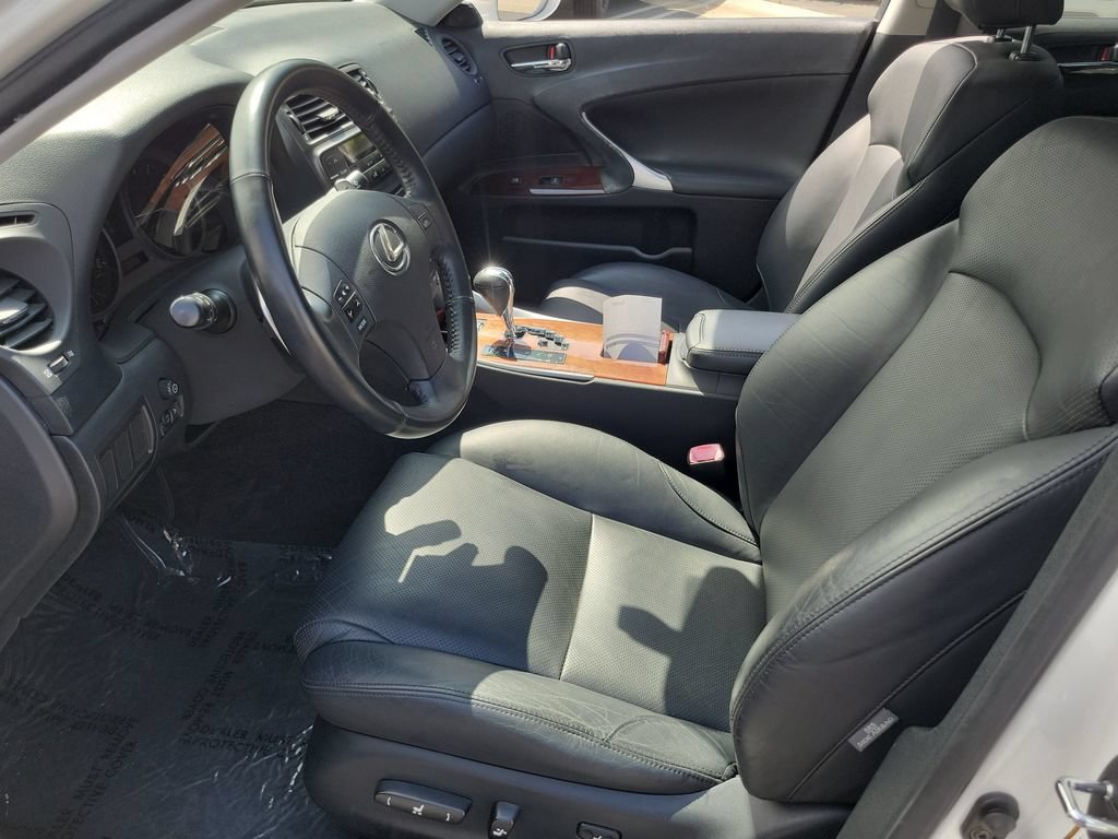 Used 2007 Lexus IS 250 RWD image 17