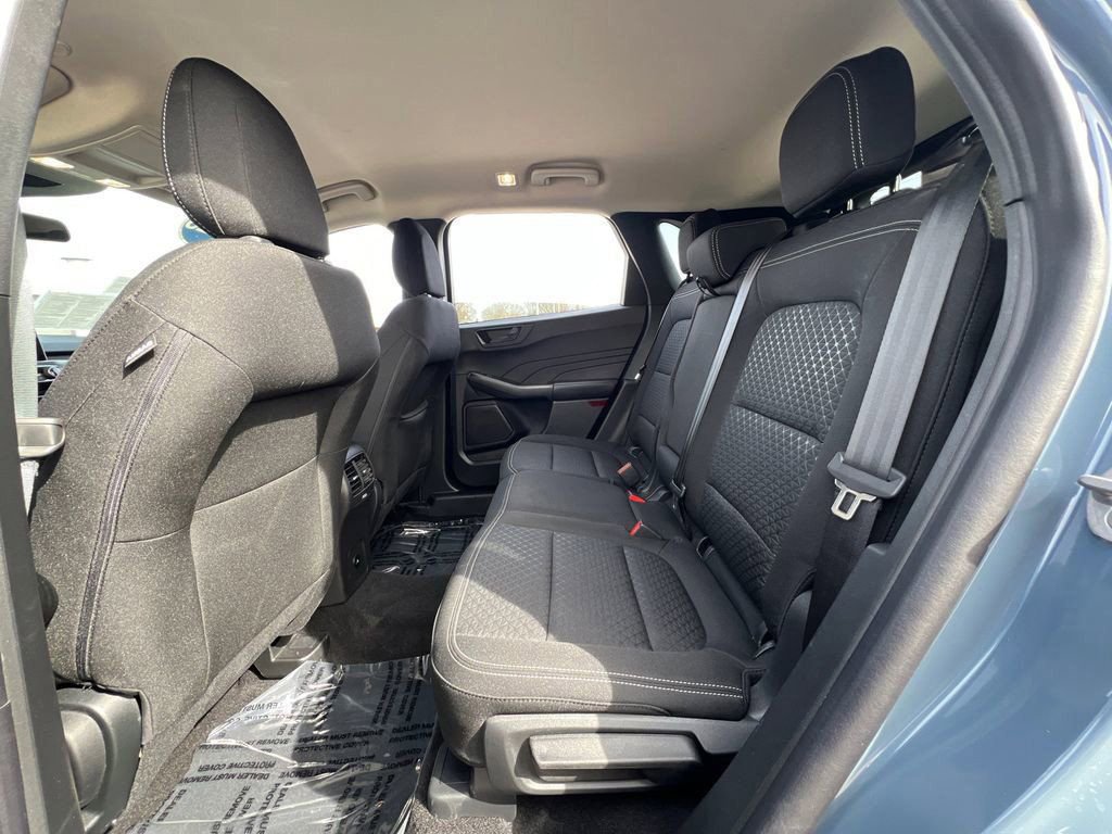 Used 2025 Ford Escape Active AWD/4WD image 31