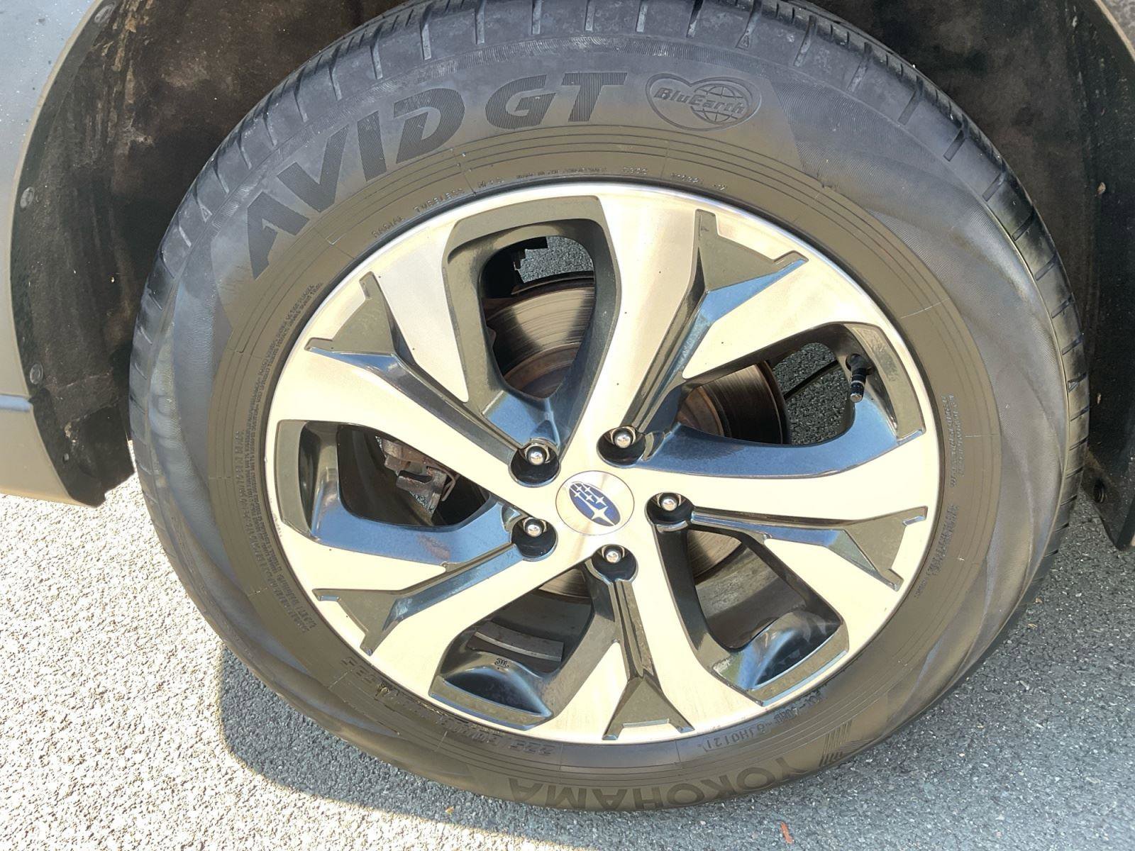 Used 2022 Subaru Outback Touring image 16