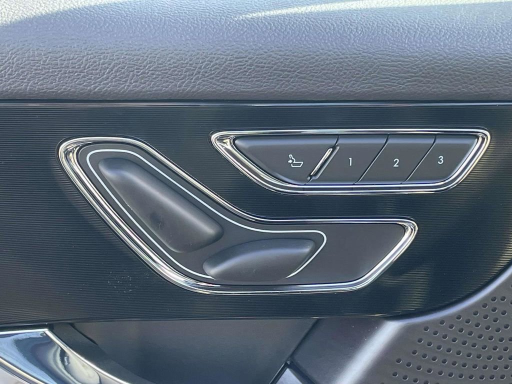 New 2026 Lincoln Corsair Premiere image 14