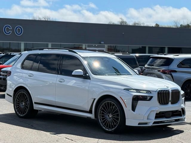 Used 2024 BMW ALPINA XB7 image 49