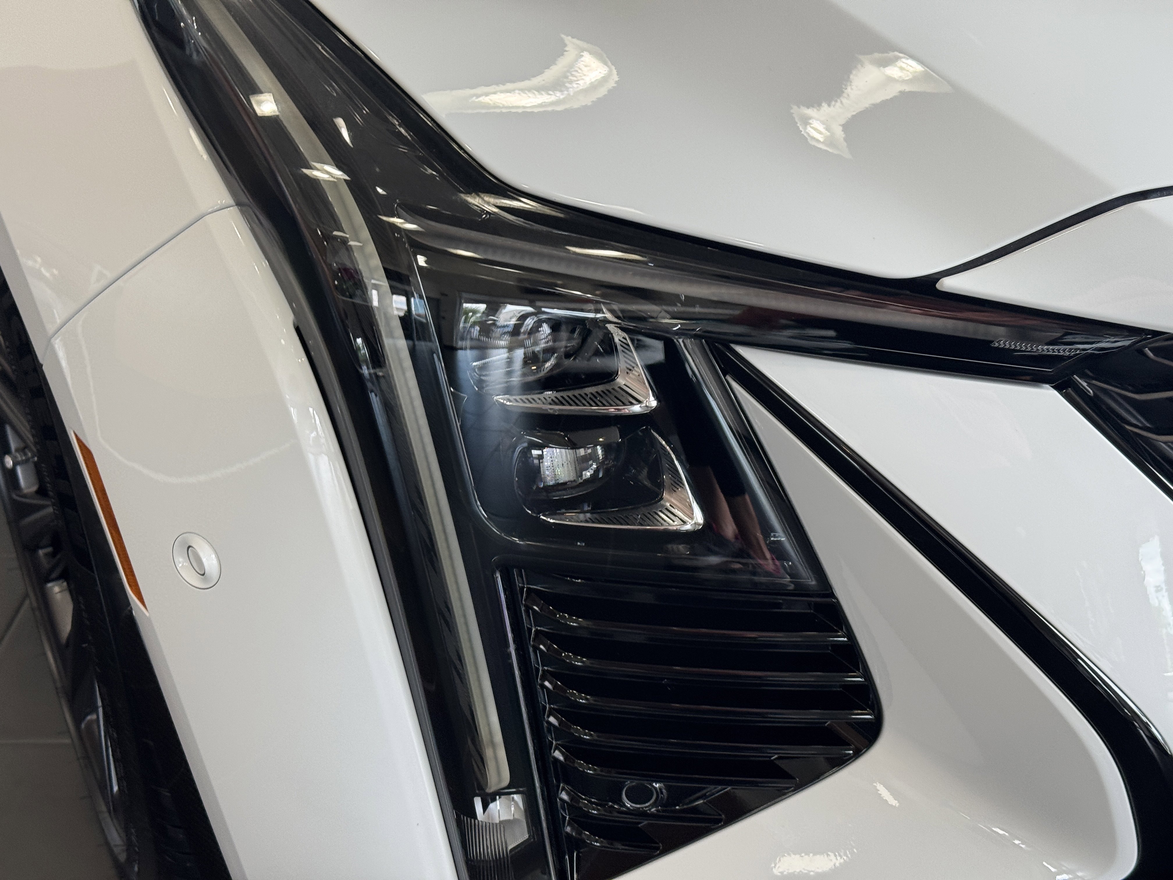 New 2026 Cadillac CT5 V Blackwing w/ Carbon Fiber 1 Package image 5
