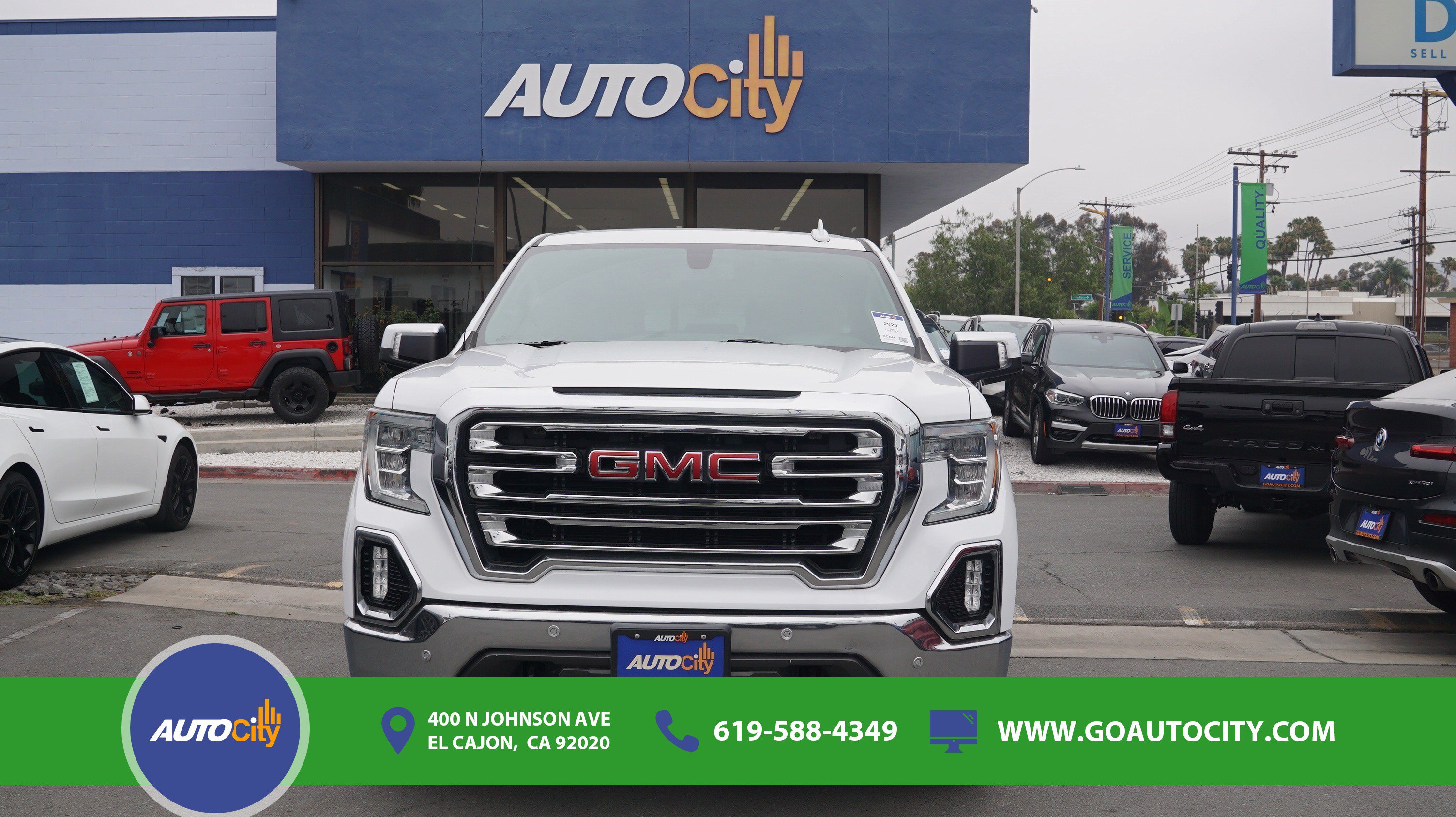 Used 2020 GMC Sierra 1500 SLT w/ SLT Premium Package RWD image 4