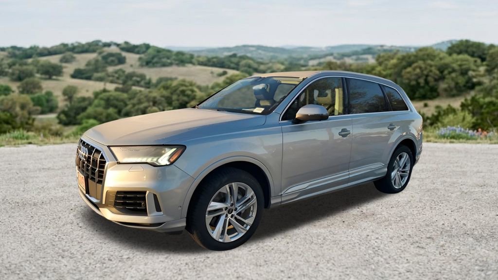Used 2024 Audi Q7 3.0T Premium Plus AWD/4WD image 3
