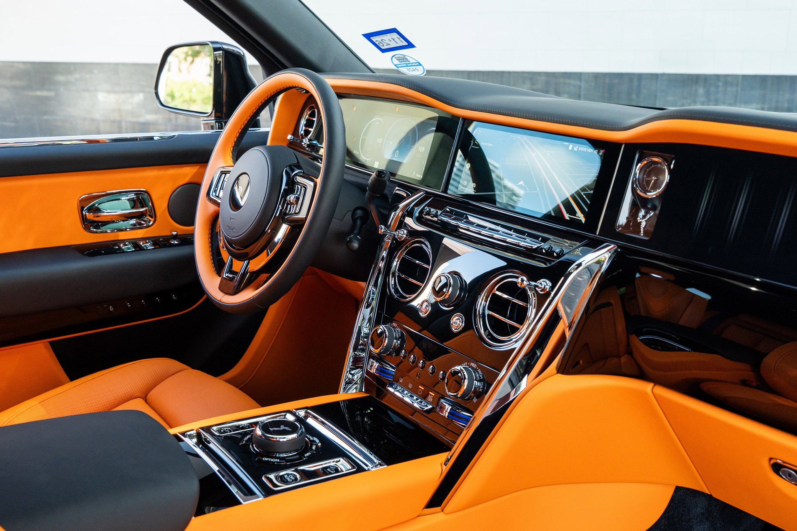 Used 2025 Rolls-Royce Cullinan image 67