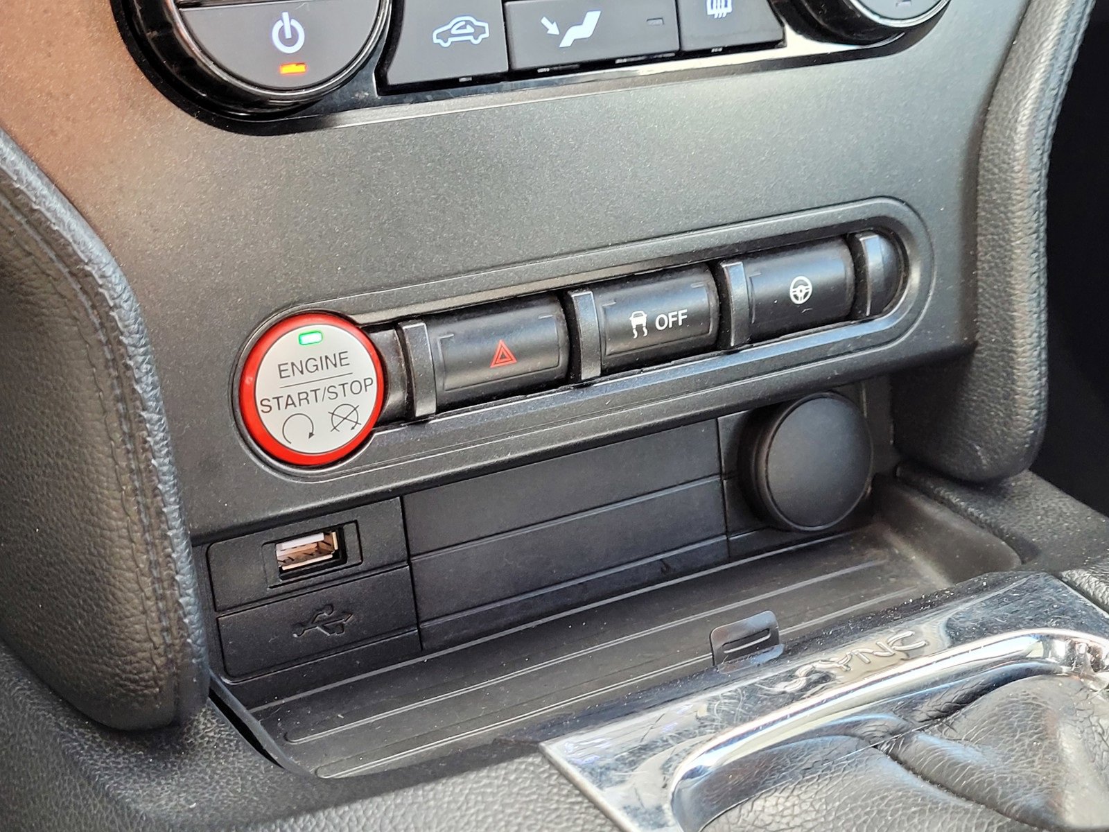 Used 2017 Ford Mustang GT image 24