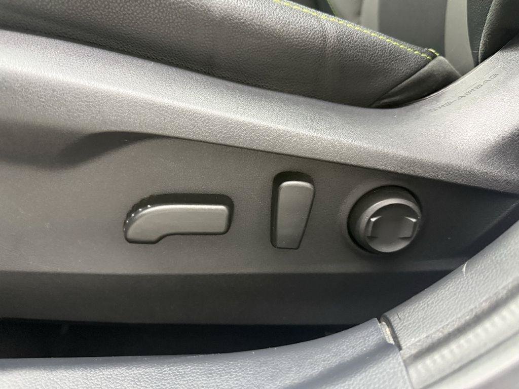 Used 2020 Subaru Outback Onyx Edition XT AWD/4WD image 10