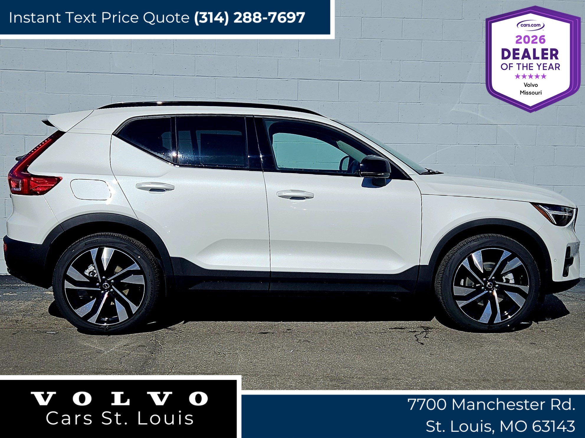 New 2026 Volvo XC40 B5 Ultra w/ Climate Package