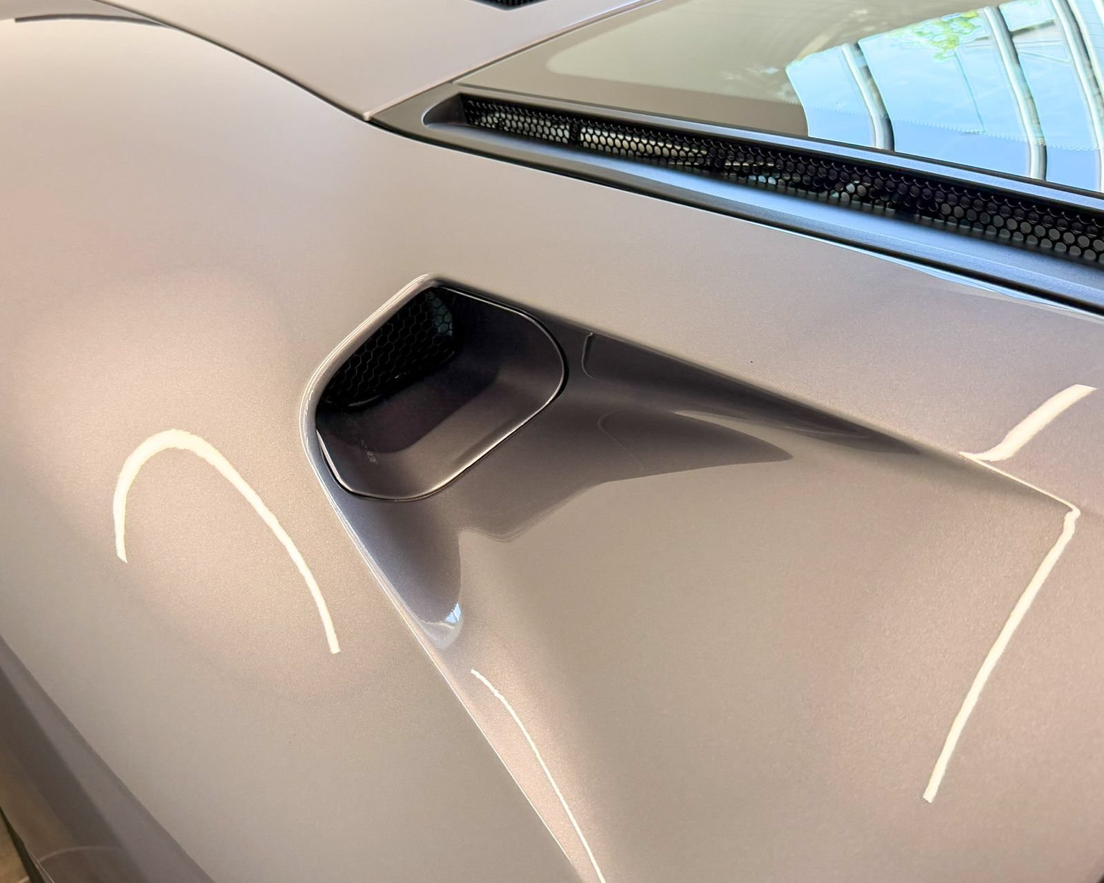 Used 2006 Ford GT RWD image 55
