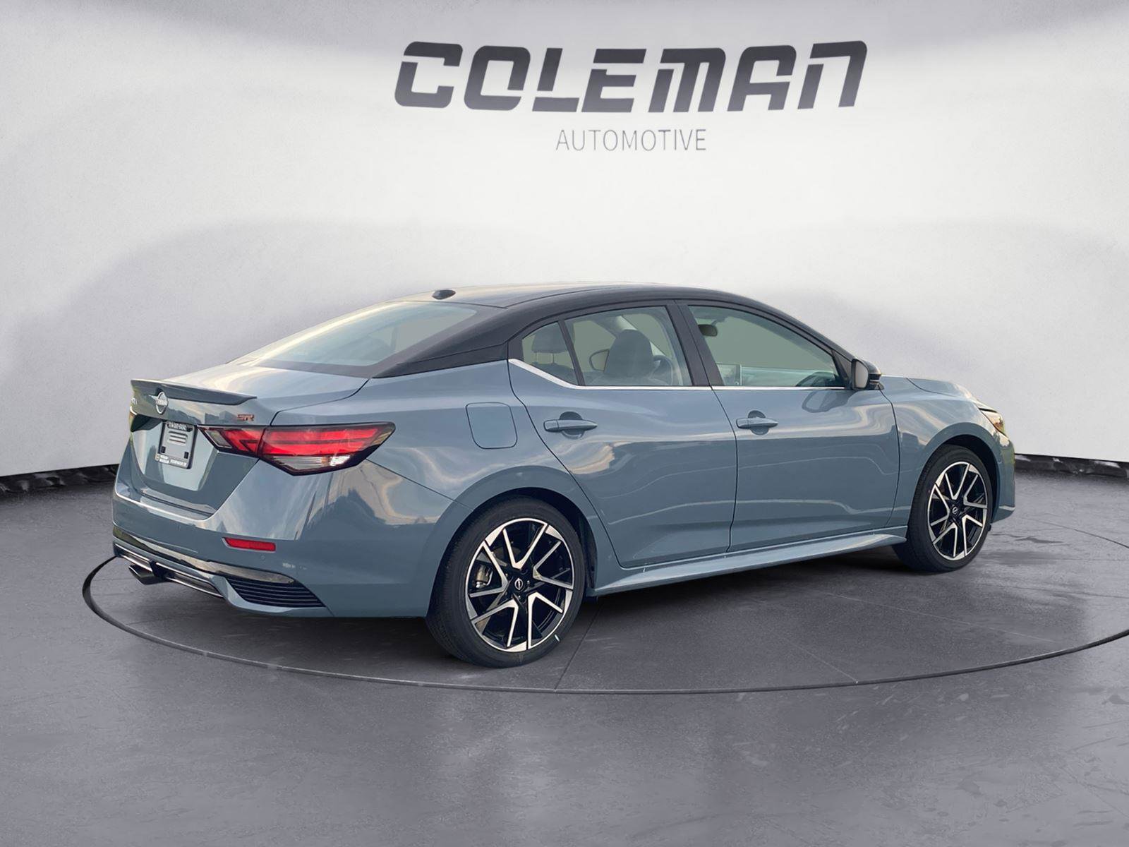 New 2025 Nissan Sentra SR w/ SR Premium Package image 5