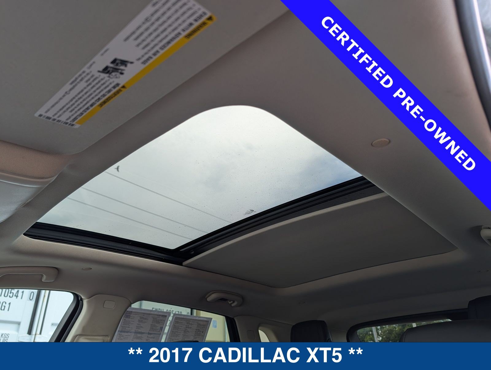 Used 2017 Cadillac XT5 Luxury w/ Driver Awareness Package FWD image 24