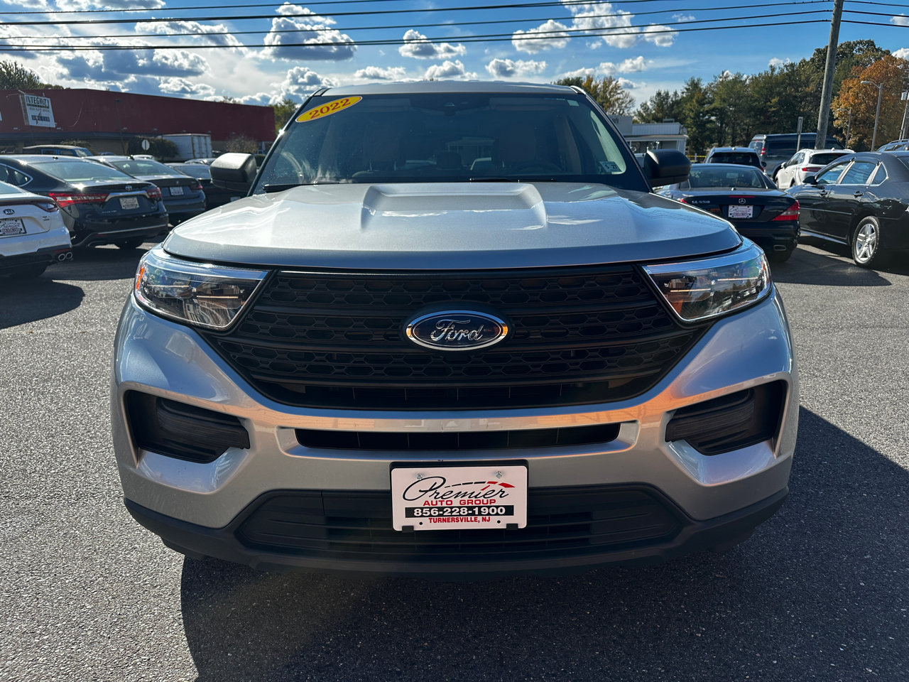 Used 2022 Ford Explorer 4WD image 2