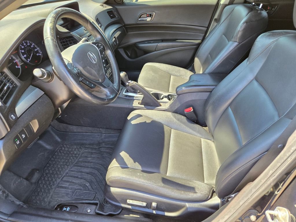 Used 2016 Acura ILX FWD image 6
