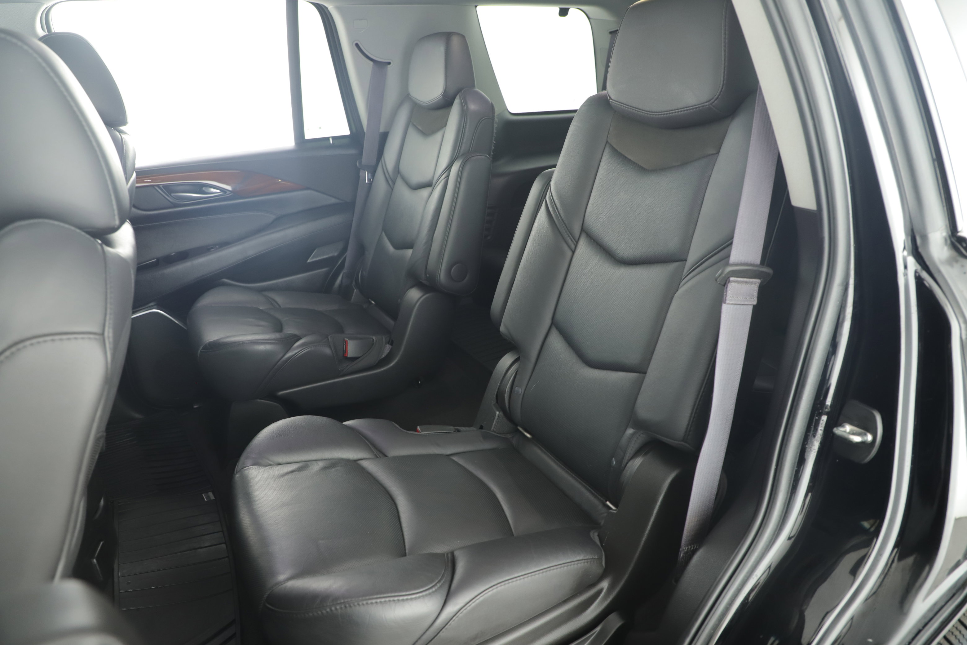 Used 2017 Cadillac Escalade Premium Luxury image 22