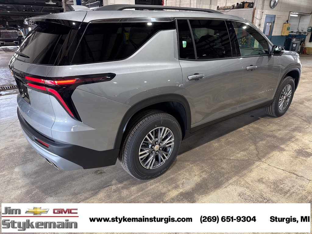 New 2026 Chevrolet Traverse LT w/ Driver Confidence Package image 7