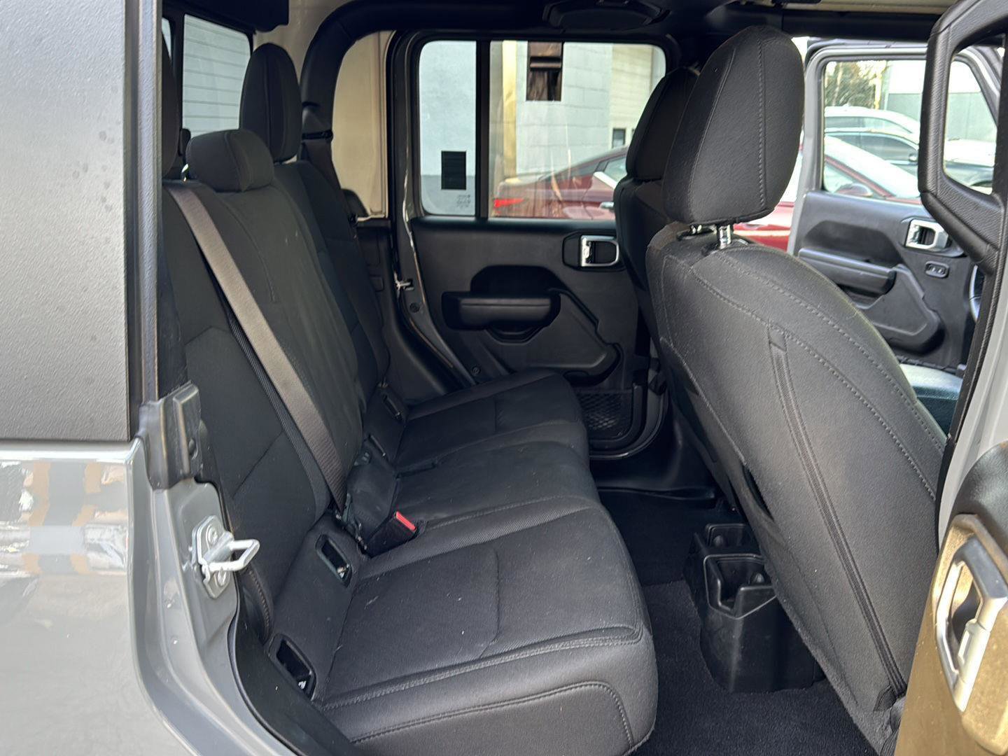 Used 2022 Jeep Gladiator Sport image 31