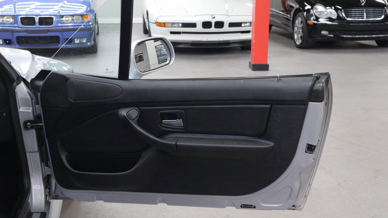 Used 1997 BMW Z3 1.9 image 19