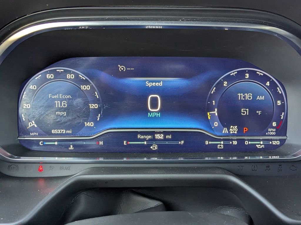 Used 2024 Chevrolet Suburban LT image 30