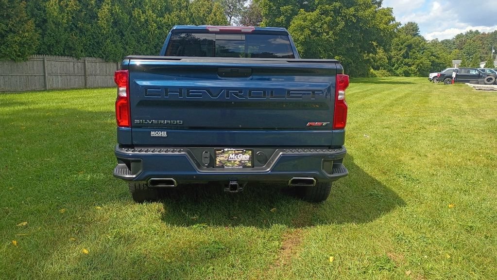 Used 2021 Chevrolet Silverado 1500 RST w/ Convenience Package II AWD/4WD image 6