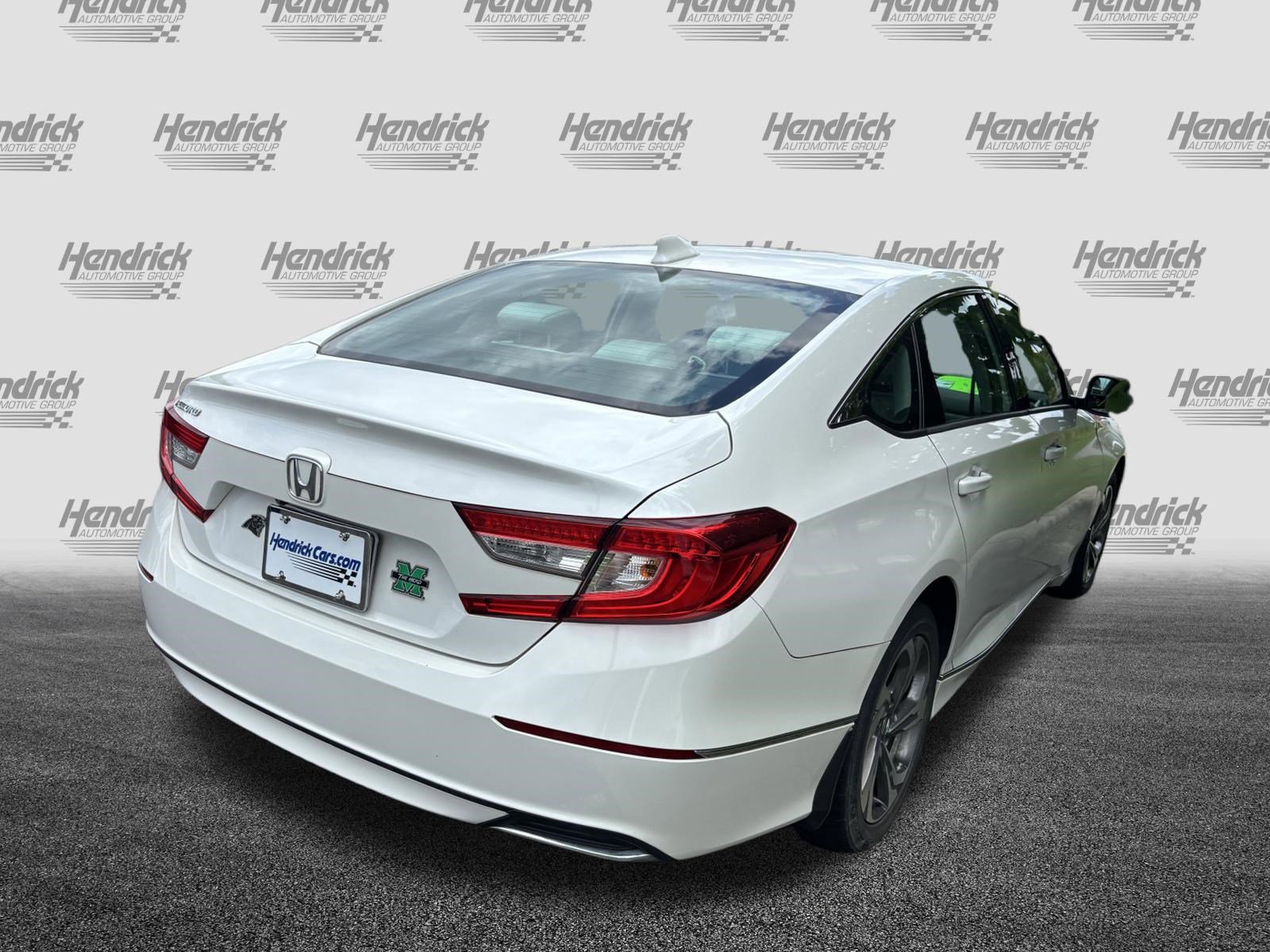 Used 2018 Honda Accord EX image 10