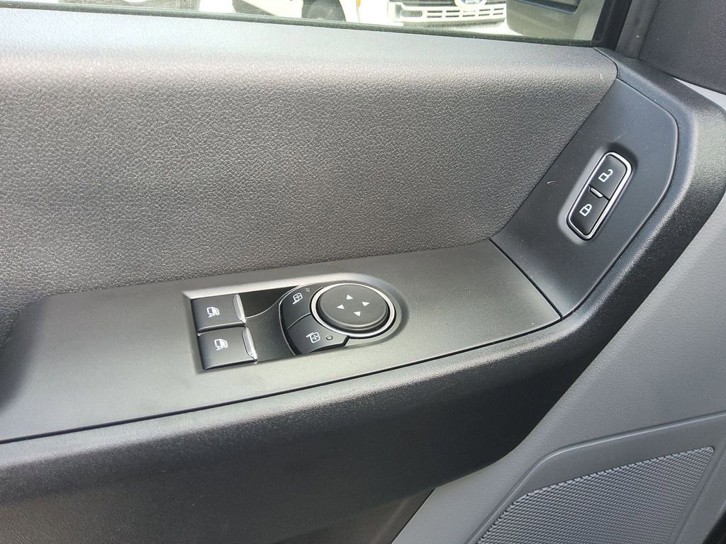 New 2026 Ford F550 2WD Regular Cab Super Duty image 6