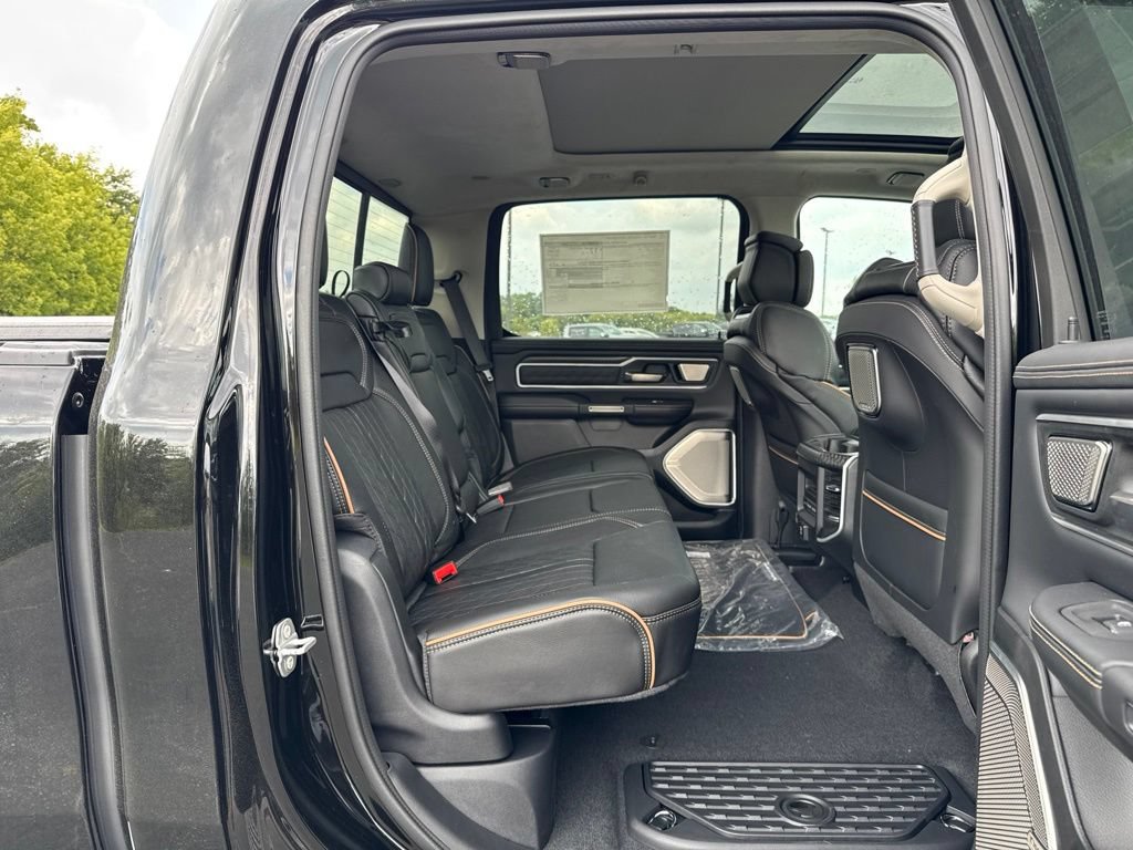 New 2027 RAM 1500 Tungsten w/ Trailer Tow Group AWD/4WD image 15