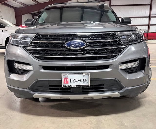 Used 2021 Ford Explorer XLT w/ Equipment Group 202A RWD image 10