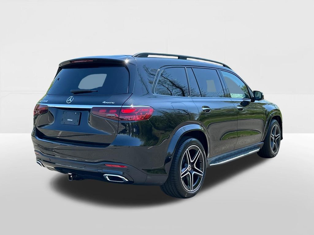Used 2026 Mercedes-Benz GLS 450 4MATIC image 4