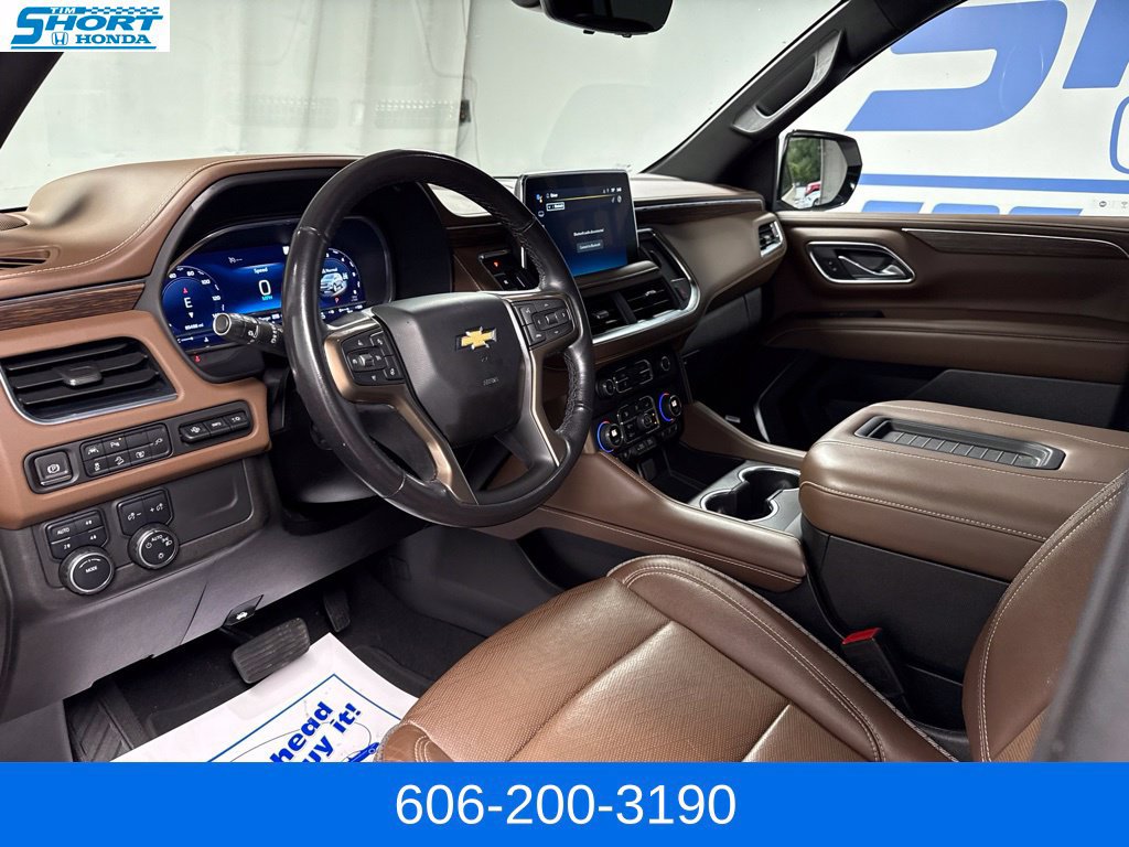 Used 2022 Chevrolet Suburban High Country AWD/4WD image 27