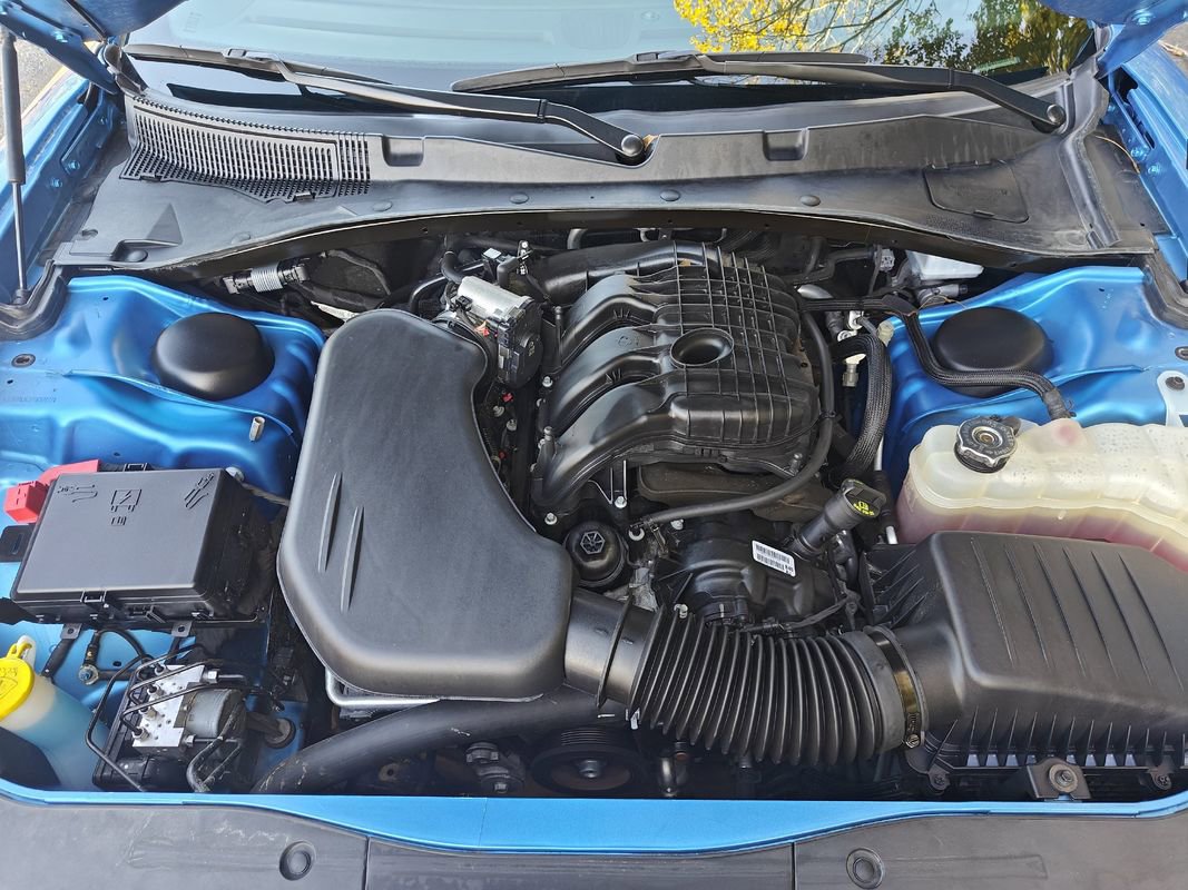 Used 2023 Dodge Charger SXT w/ Blacktop Package image 15