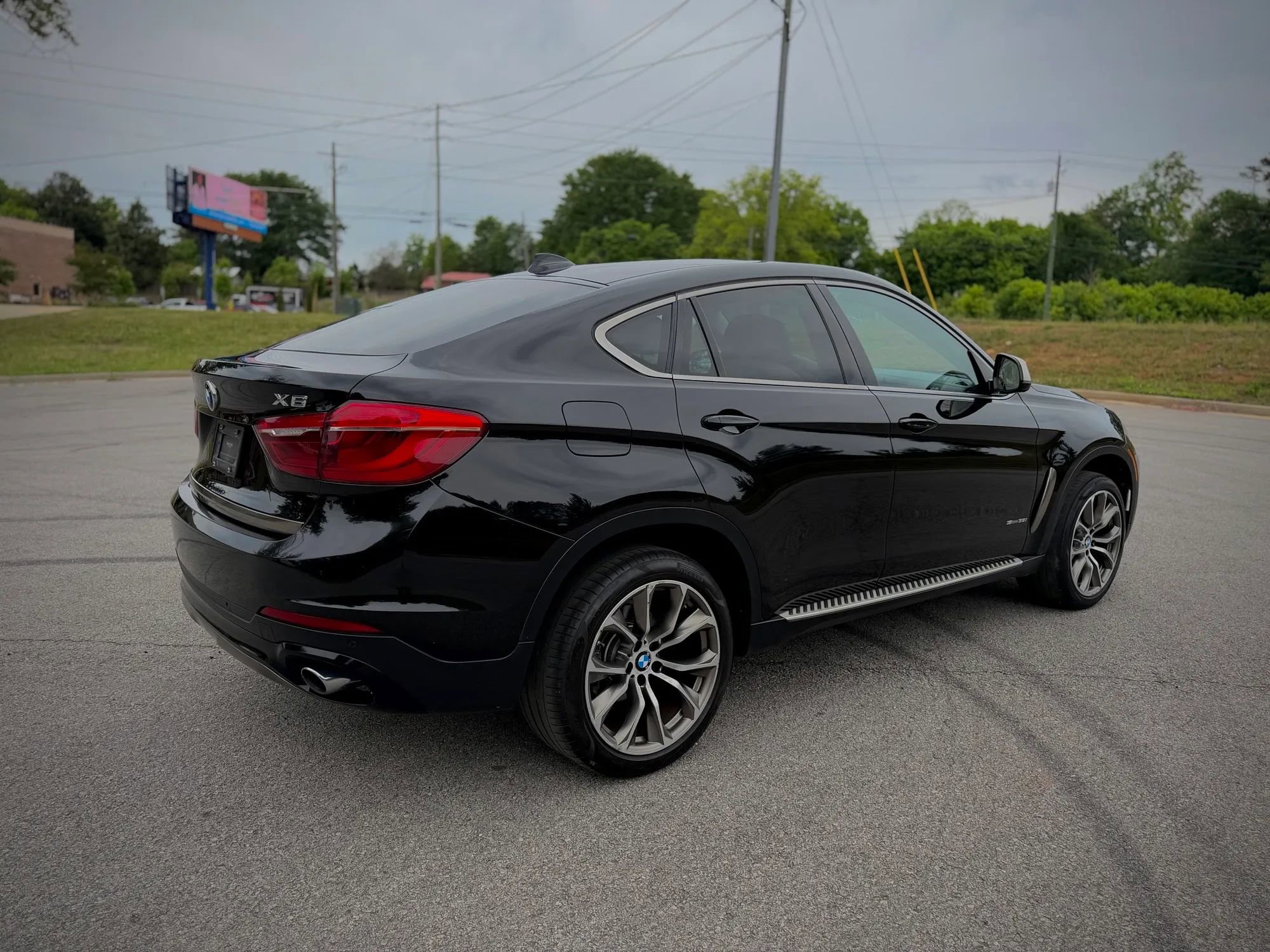 Used 2016 BMW X6 sDrive35i RWD image 5