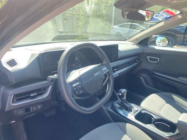 Used 2025 Kia K4 FWD image 10