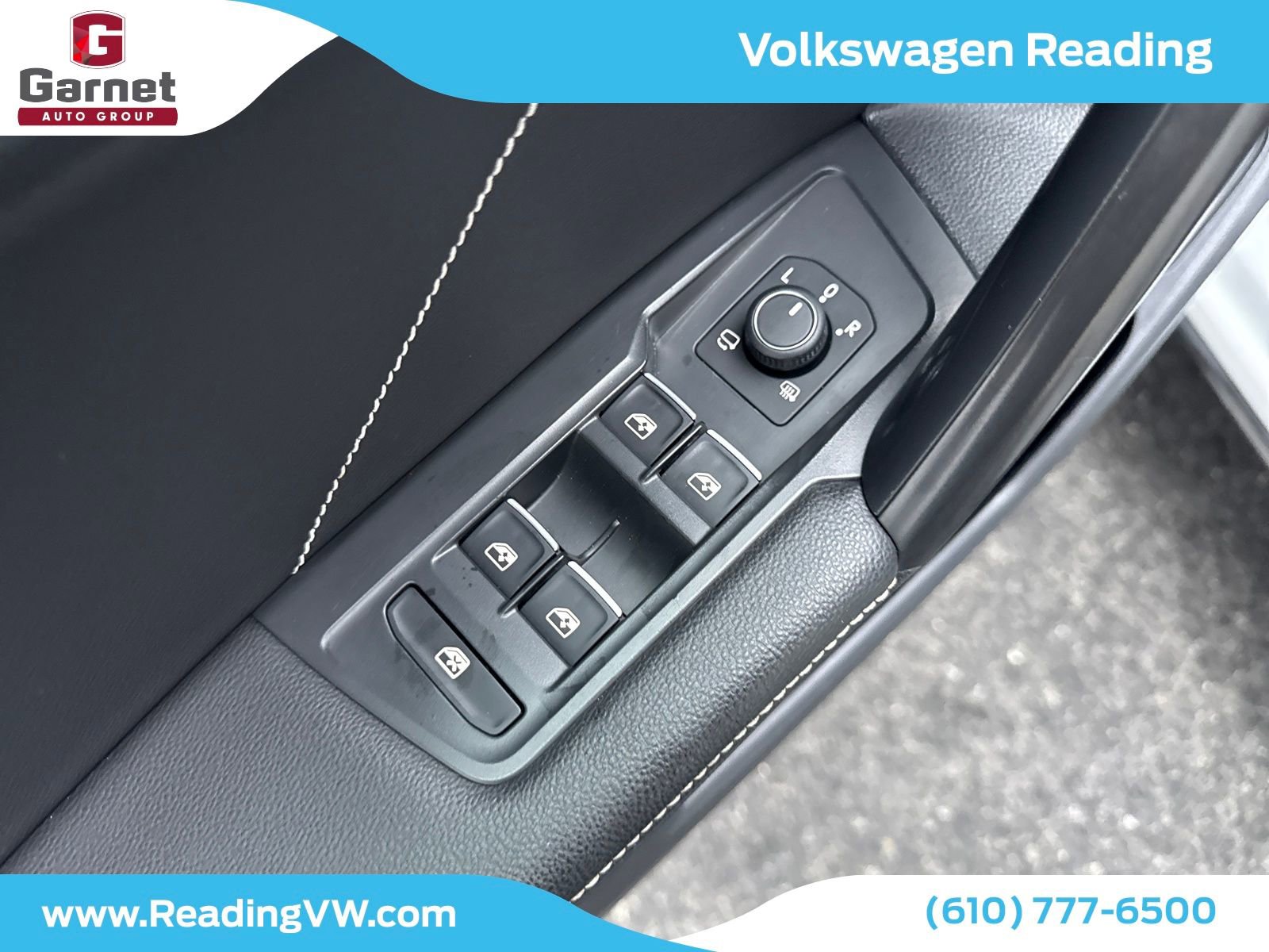 Used 2022 Volkswagen Tiguan SEL R-Line image 11