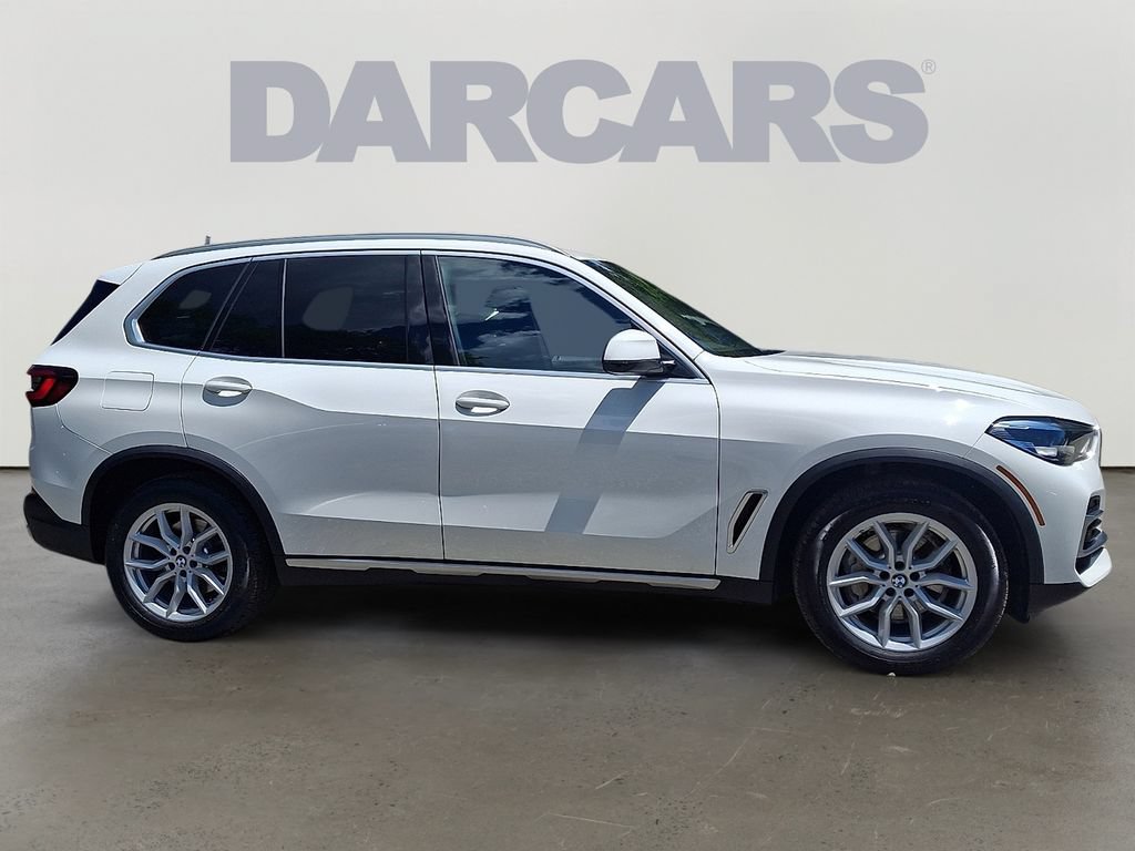 Used 2022 BMW X5 xDrive40i AWD/4WD image 7