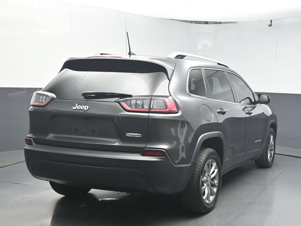 Used 2019 Jeep Cherokee Latitude Plus w/ Comfort/Convenience Group FWD image 7