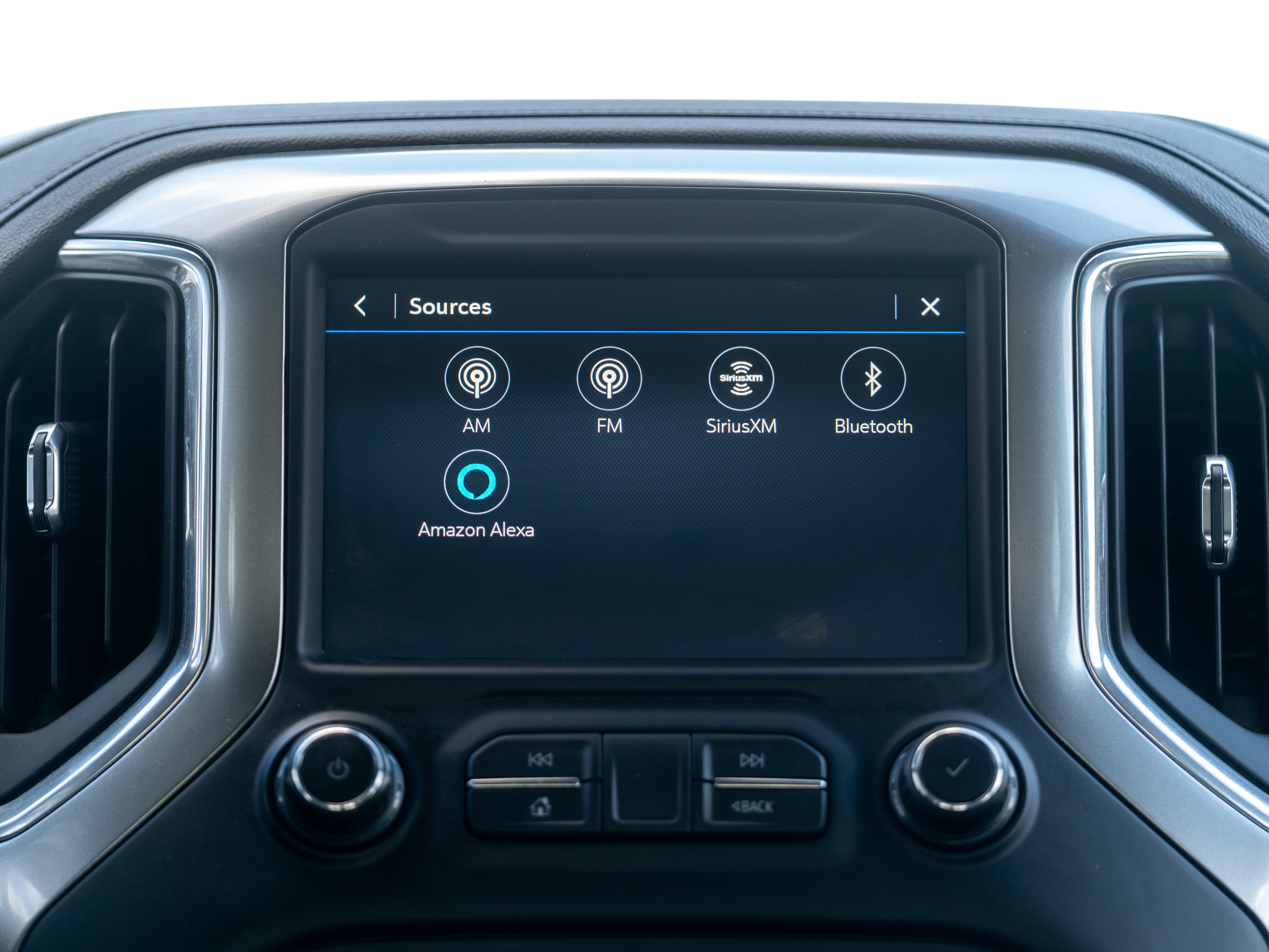 Used 2020 Chevrolet Silverado 1500 LT w/ Texas Edition RWD image 30