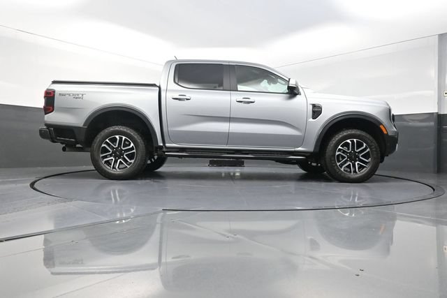 Used 2024 Ford Ranger Lariat w/ Advanced Towing Package AWD/4WD image 38