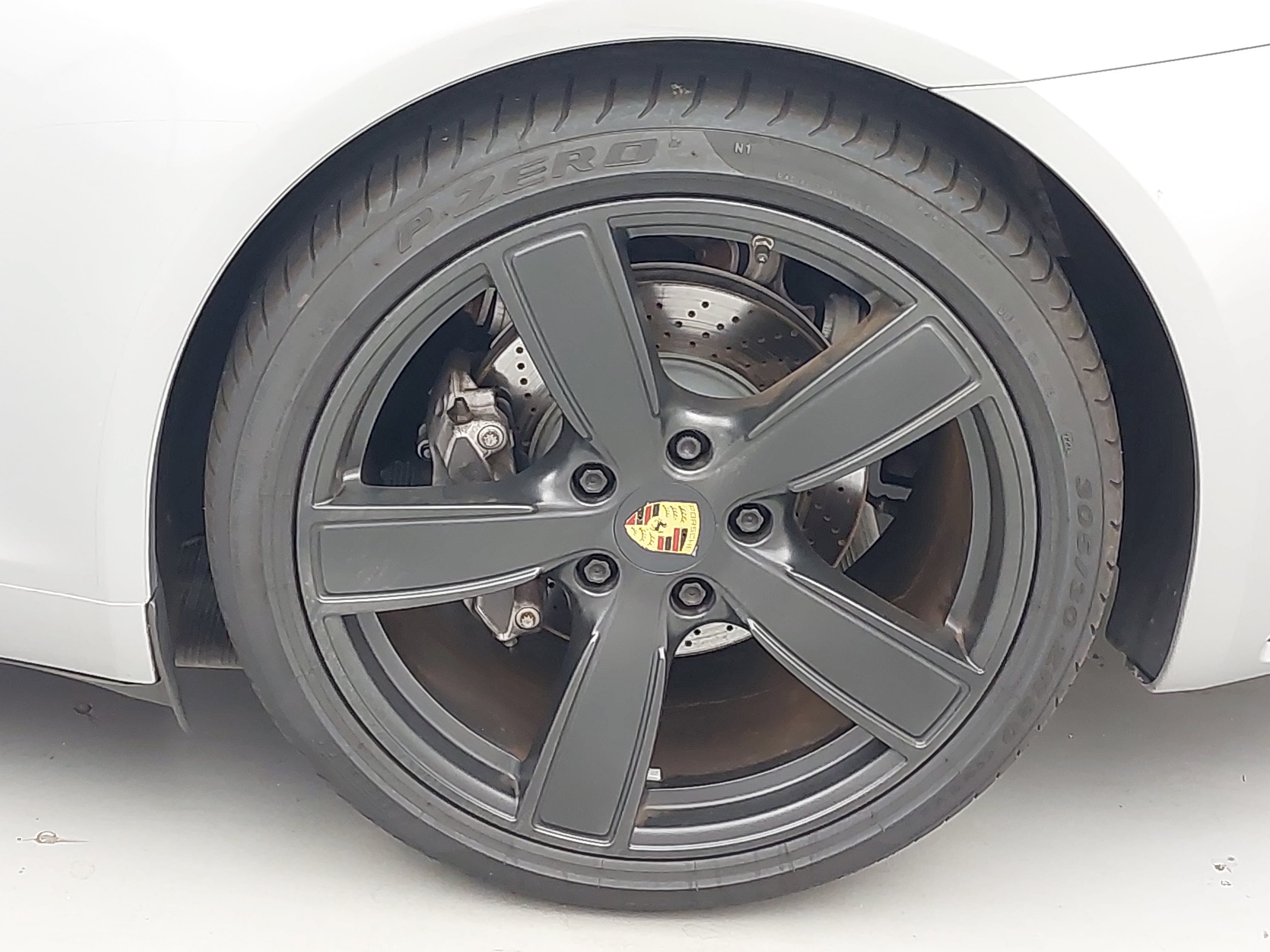 Certified 2018 Porsche 911 Carrera RWD image 34