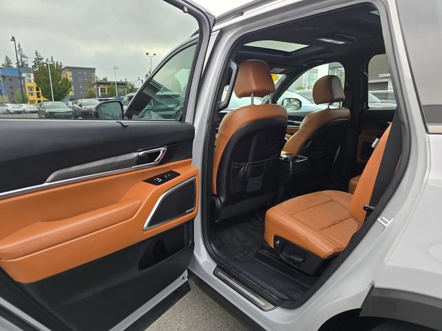 Certified 2025 Kia Telluride SX Prestige X-Line AWD/4WD image 17