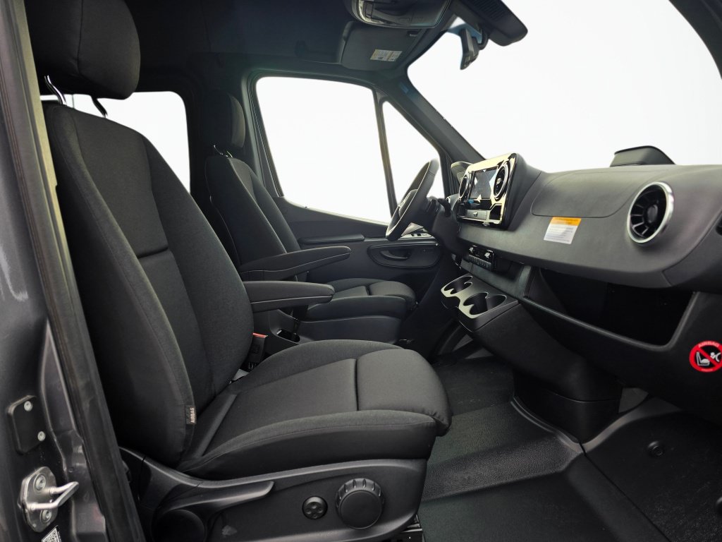 New 2026 Mercedes-Benz Sprinter 2500 image 25