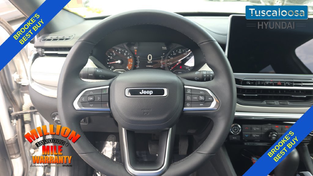Used 2024 Jeep Compass Limited AWD/4WD image 16