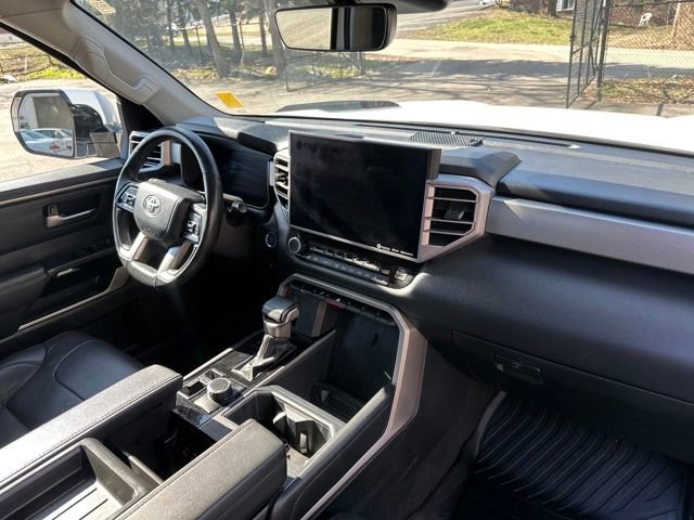 Used 2023 Toyota Tundra Limited image 15