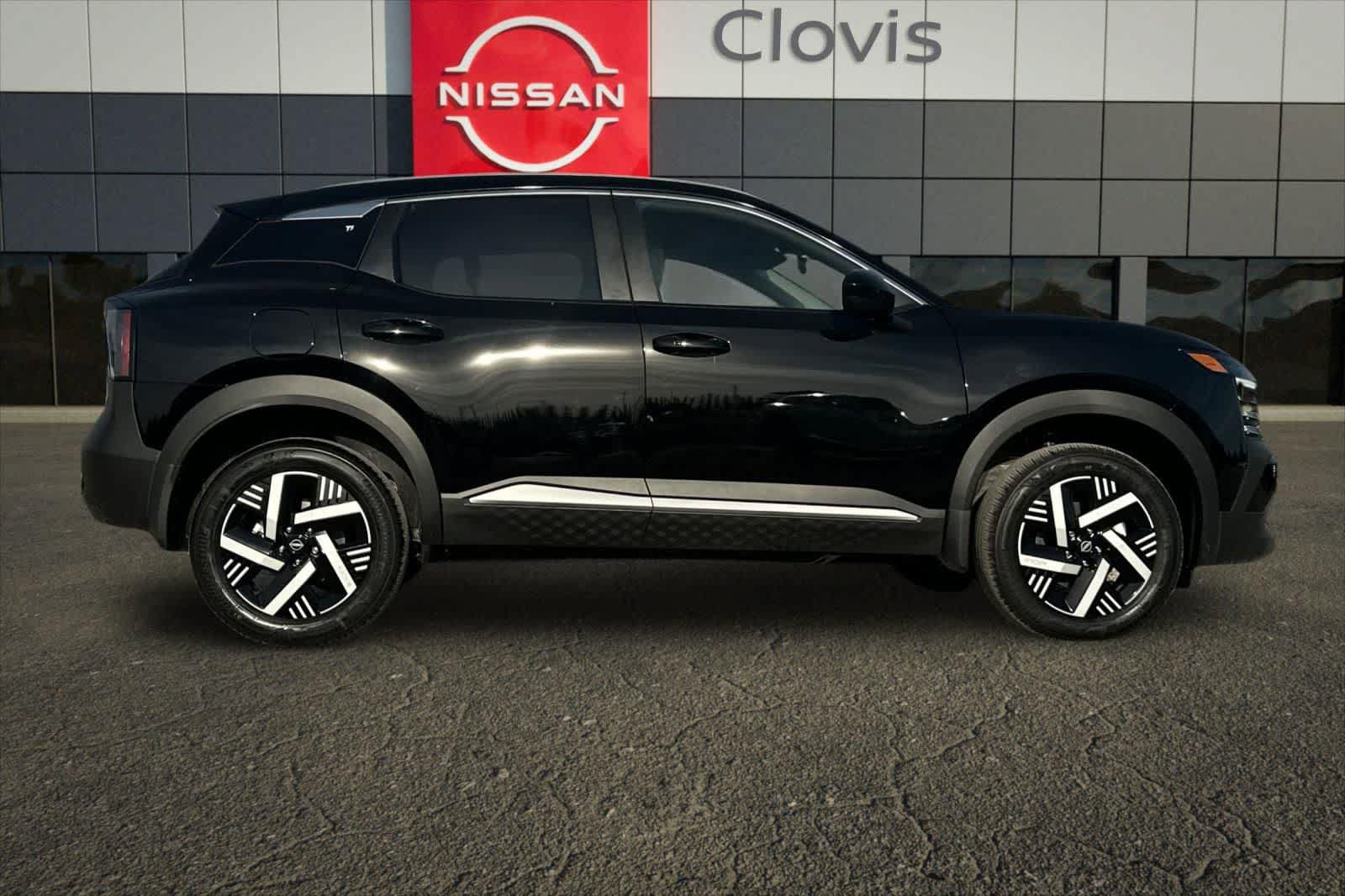 New 2026 Nissan Kicks SV FWD image 9
